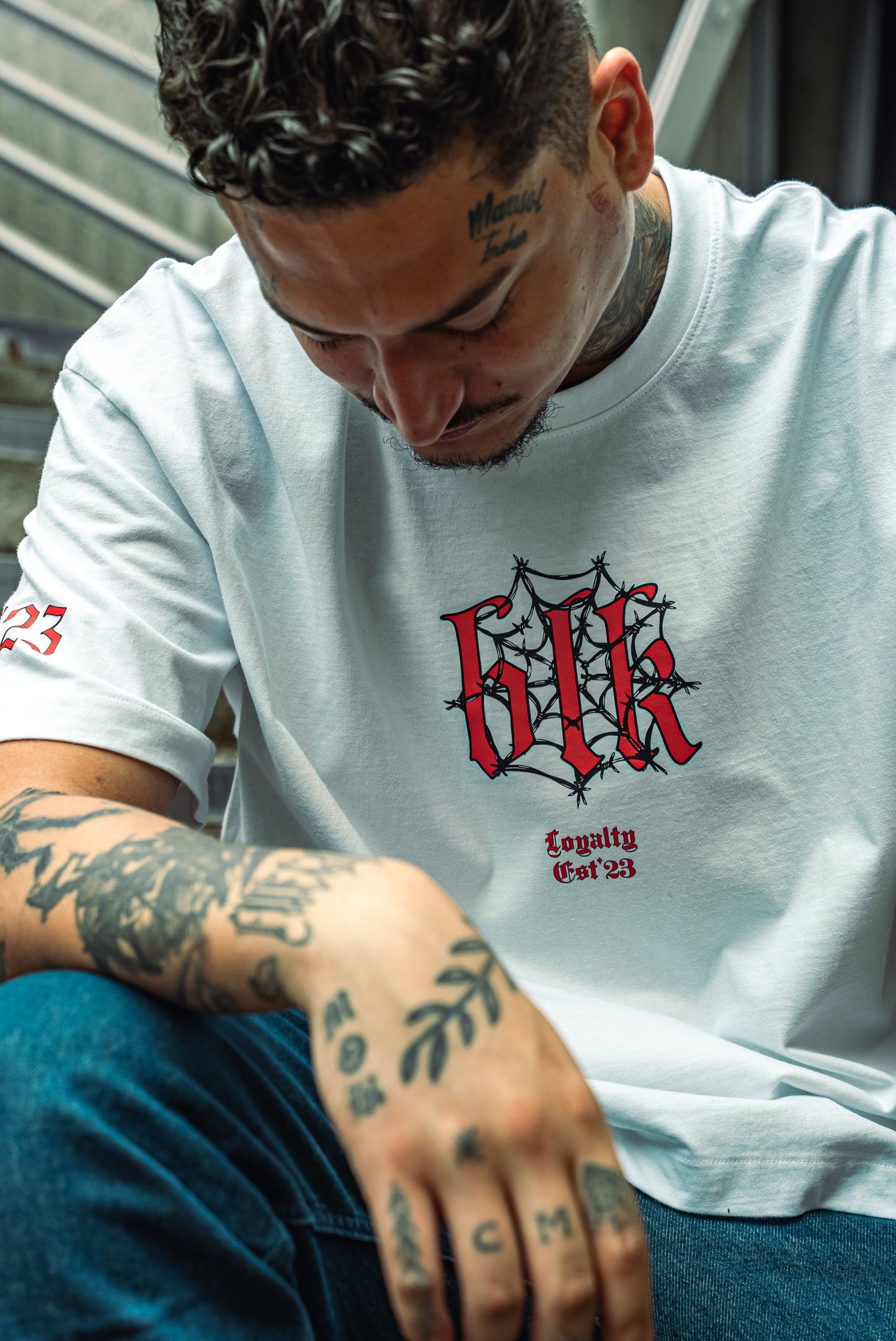 ISTOS X IDROGIOS Tee X Ortiz