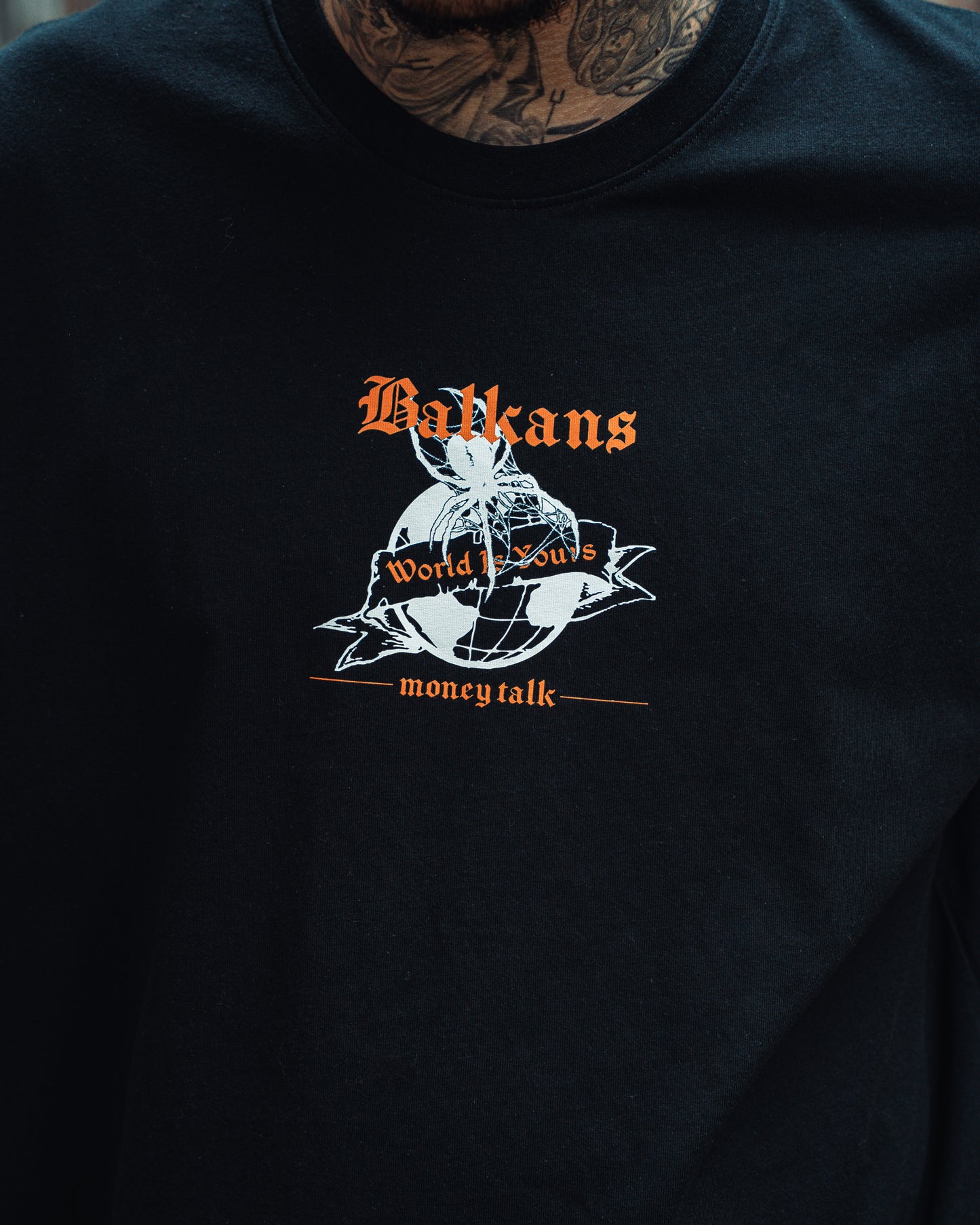 ISTOS X IDROGIOS Tee X Ortiz